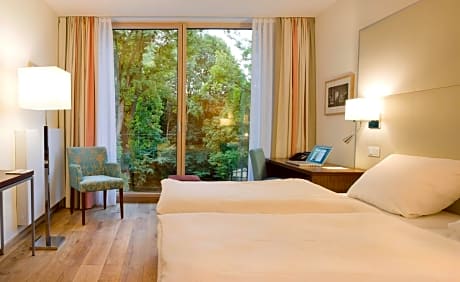 FREIgeist Family Room