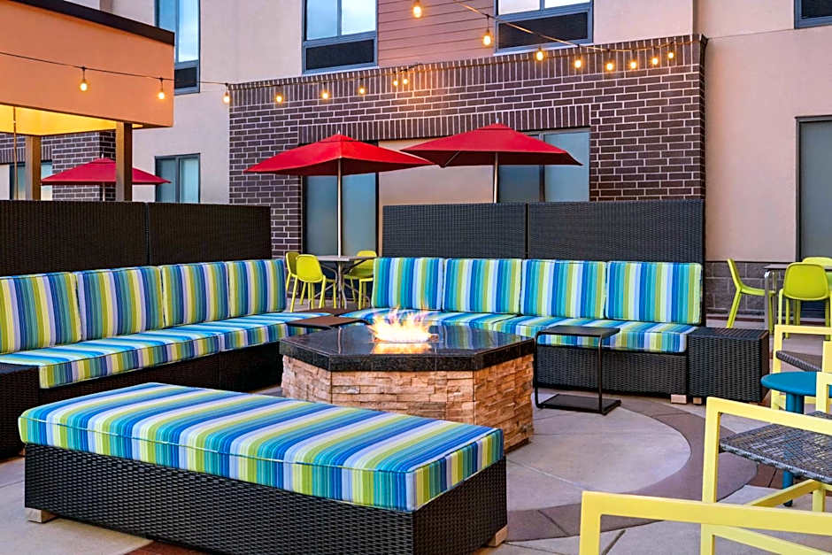 Home2 Suites By Hilton Denver West / Federal Center