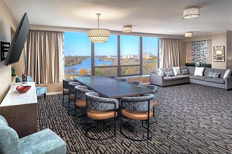 DoubleTree by Hilton Cherry Hill Philadelphia