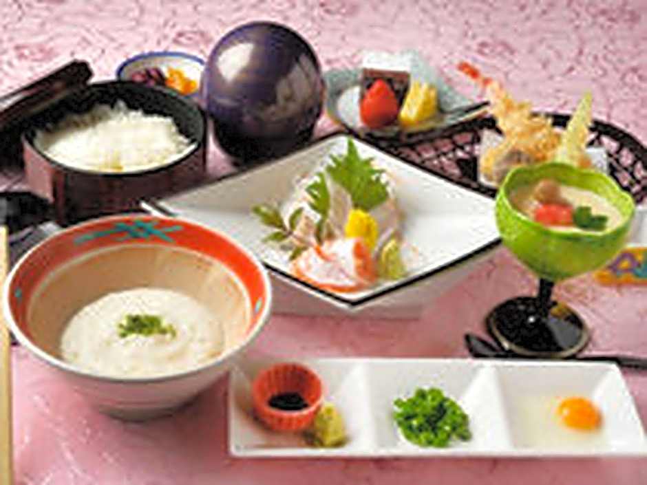 Royal Hotel Uohachi