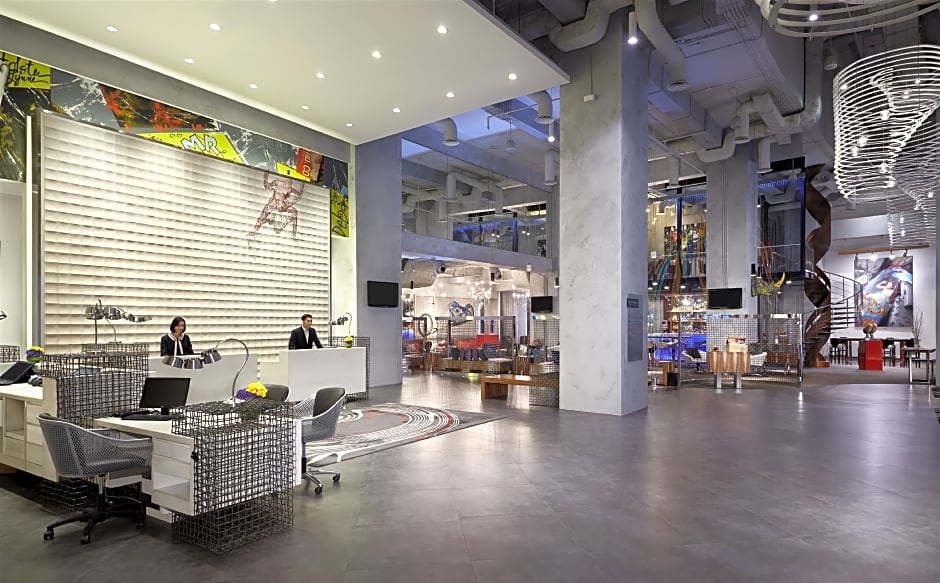 Pullman Jakarta Central Park Hotel