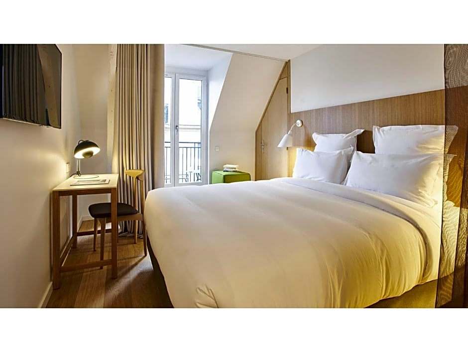 9Hotel Republique