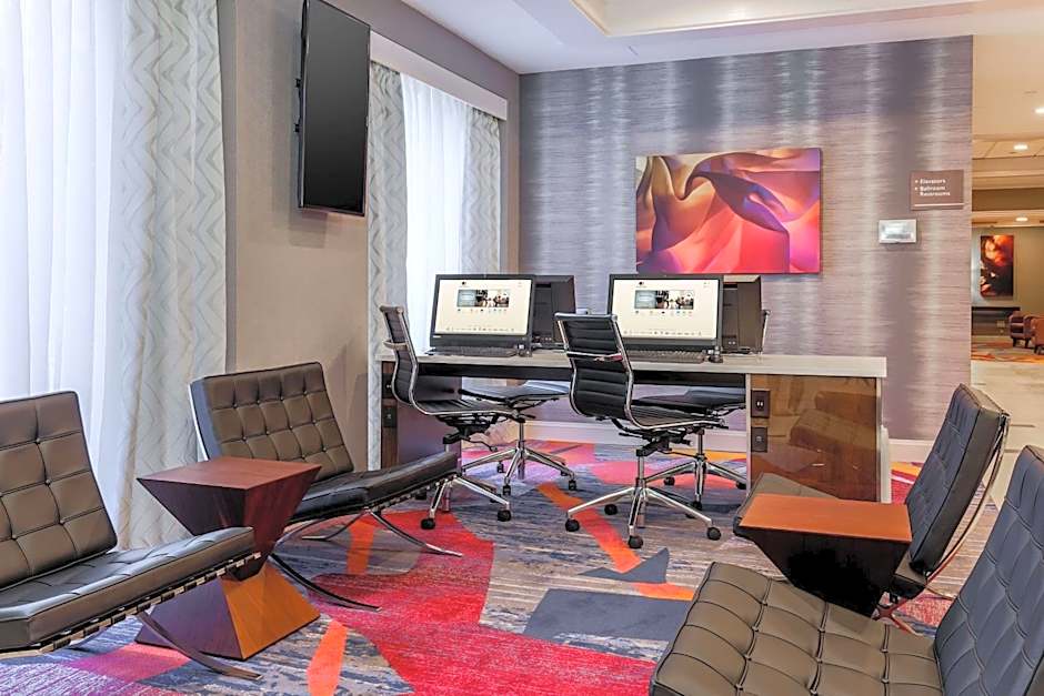 DoubleTree By Hilton Hotel Atlanta Airport