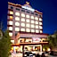 Grand Zuri Dumai Hotel