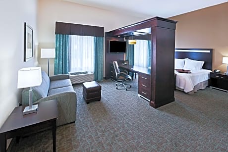 1 Kg Mobility/hearing Access 3 X3 Shwr Suite Ns