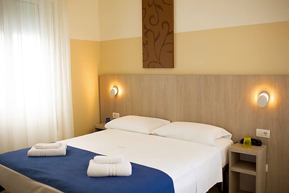 Hotel Mare Live