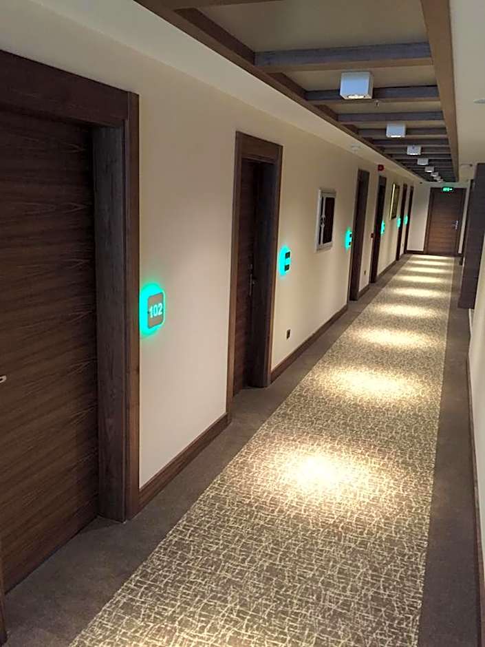 YZE Pırlanta Hotel