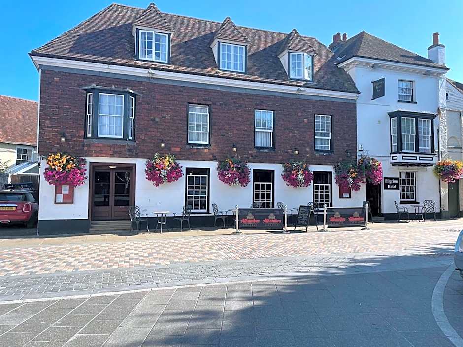 Pilgrims Hotel