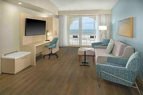One-Bedroom King Suite with Ocean View and Sofa Bed