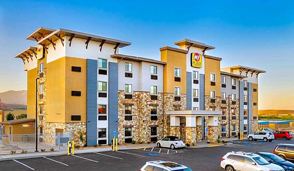 My Place Hotel-Bentonville-Rogers, AR