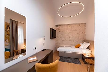 Large Single Room