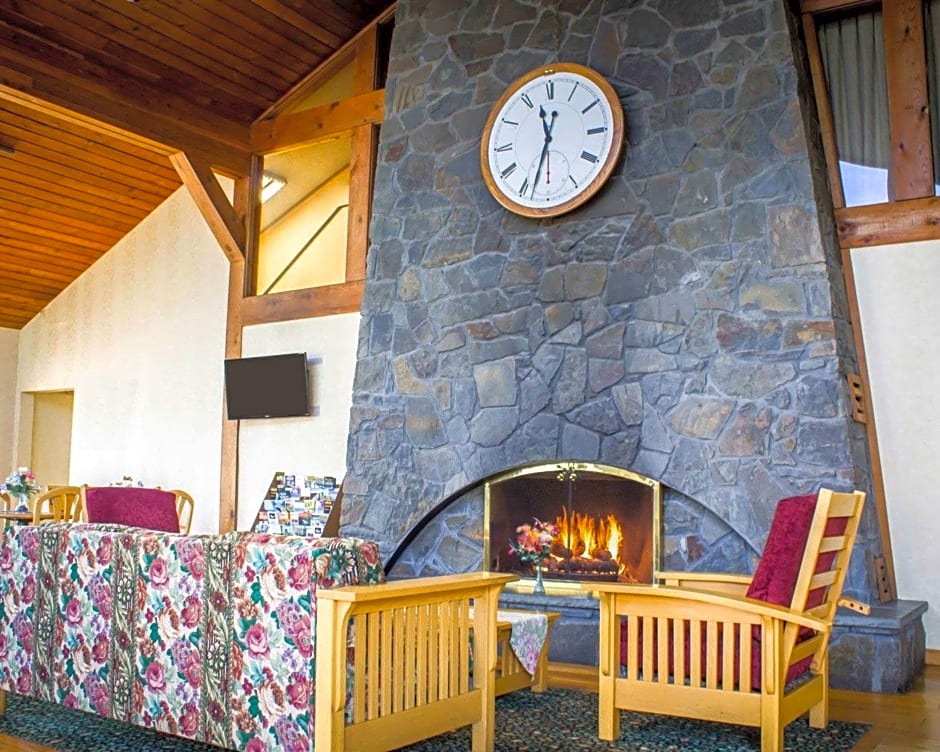 Econo Lodge Inn & Suites Colonie Center Mall
