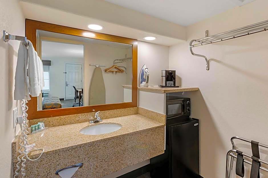 Best Western Desert Inn