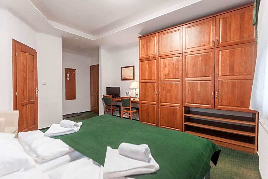 Hotel Peko