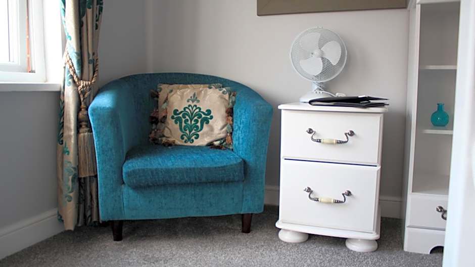 The Whittington & Cat