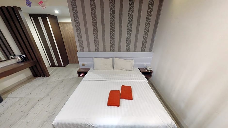 Redlink Hotel