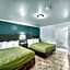 Econo Lodge Inn & Suites Heavenly Village Area