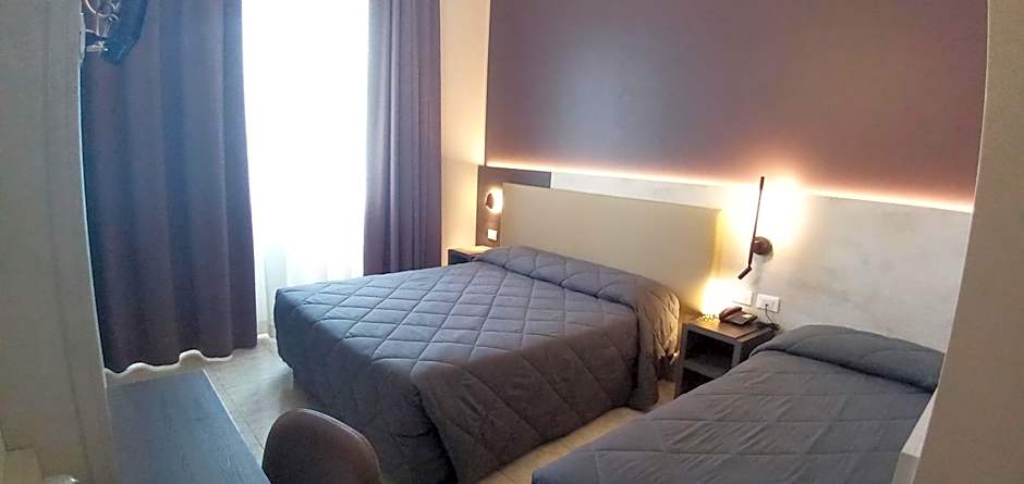 Hotel Mistral