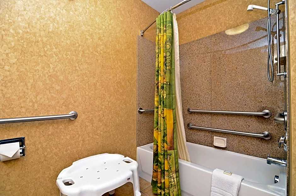 Best Western Plus Kelly Inn And Suites
