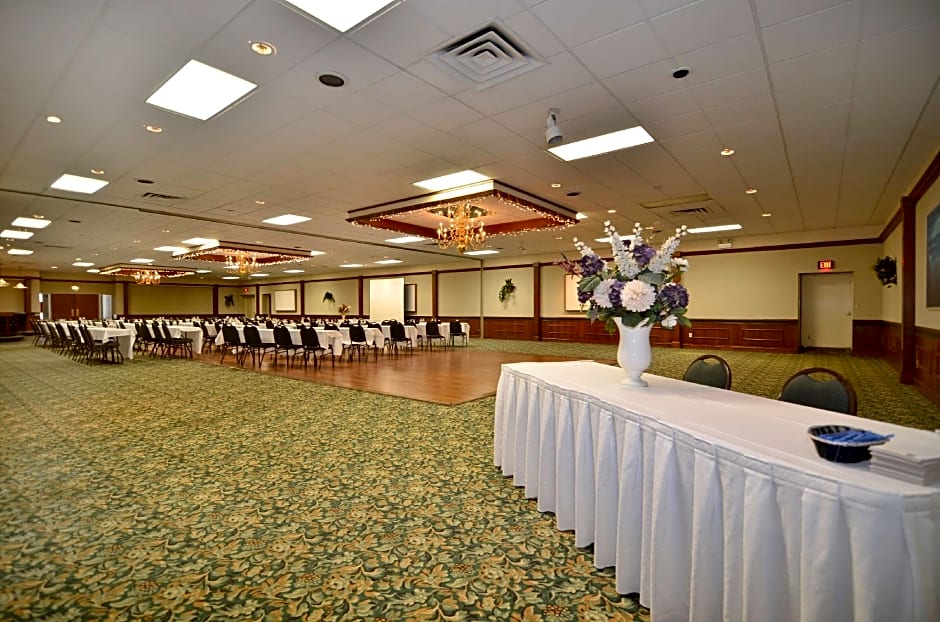 Best Western Green Bay Inn and Conference Center