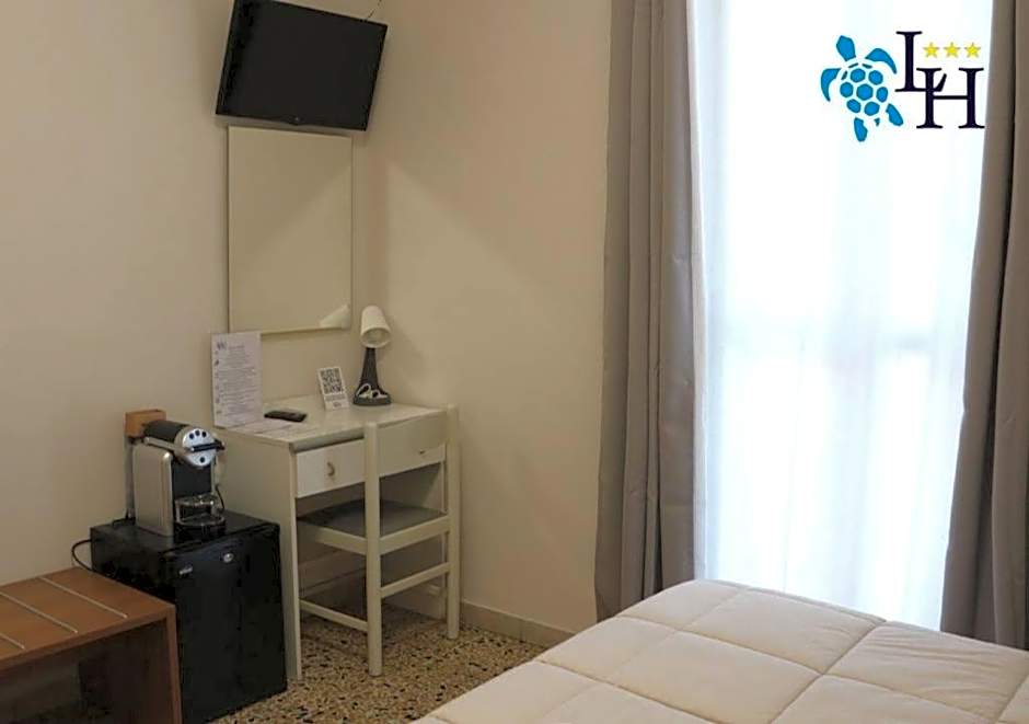 Hotel Lora RDA Luxury