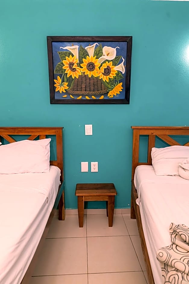 Hotel Las Palmas en Laurel