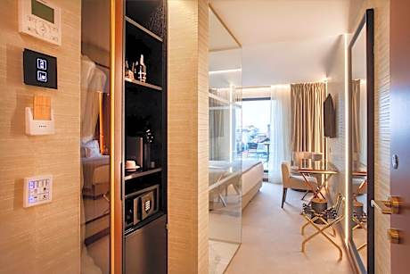 Superior Room with Balcony