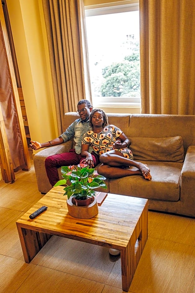 Roots Apartment Hotel