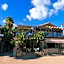 Rouda Bay Beach Hotel