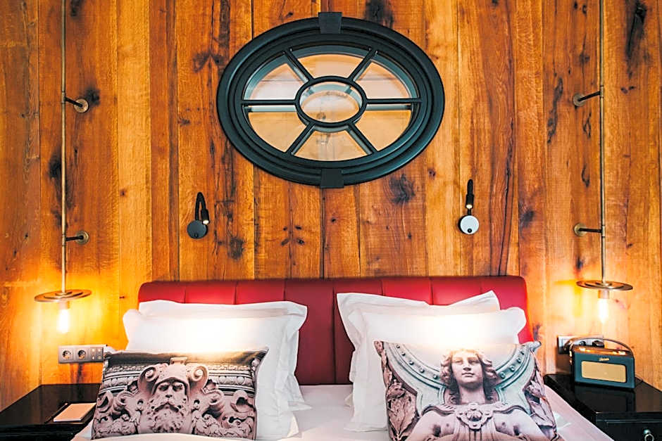 PEST-BUDA Design Hotel by Zsidai Hotels at Buda Castle