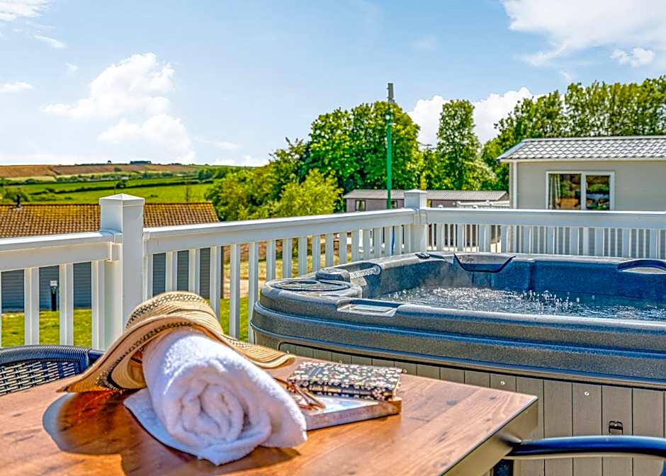 Meadow Lakes Holiday Park