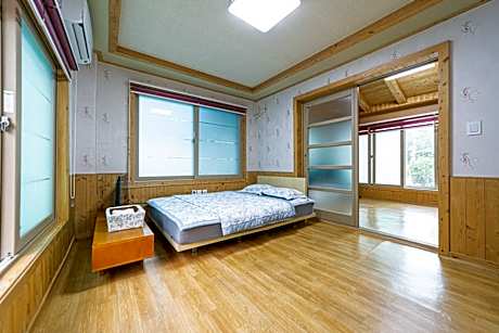 Samcheok Sol Beach Pension