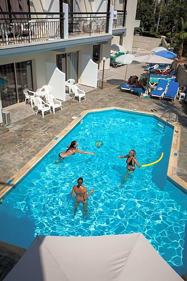 Crystallo Apartments