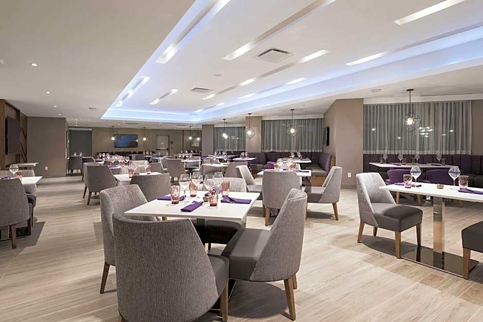 Hilton Garden Inn Ottawa Downtown