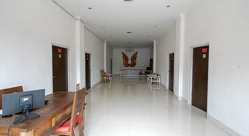 Florent Guest House