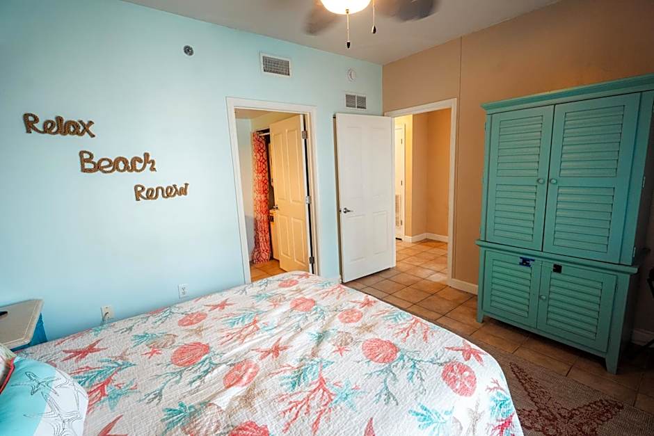 Beach Condo at the Shores of Panama Condos - Unit 918