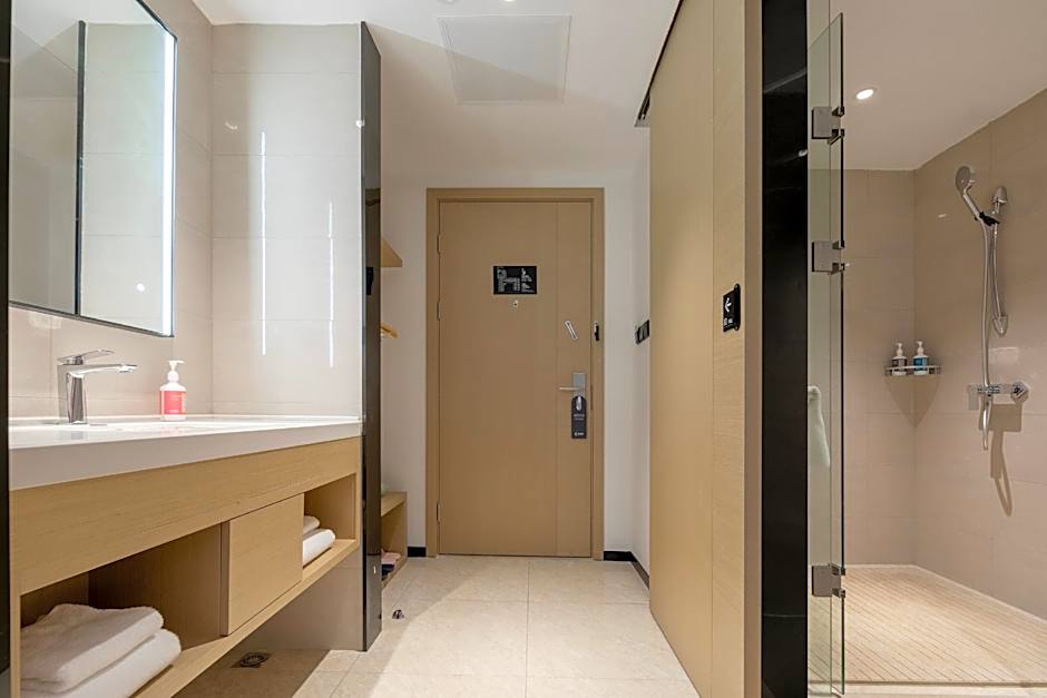 City Comfort Inn Xiangyang Gucheng Traditional Chinese Medicine Hospital Xianfu West Street