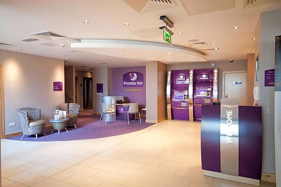Premier Inn Edinburgh Airport - M9 Jct1