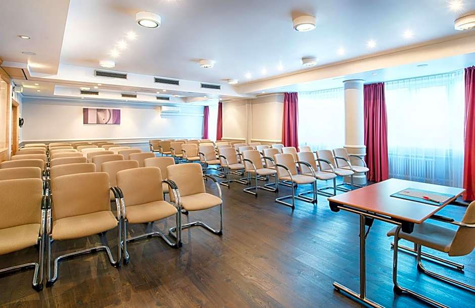 Leonardo Hotel Dusseldorf City Center