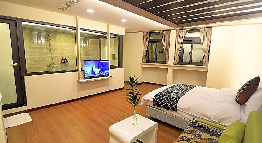 Jiaosi Twenty-one Hotspring Inn