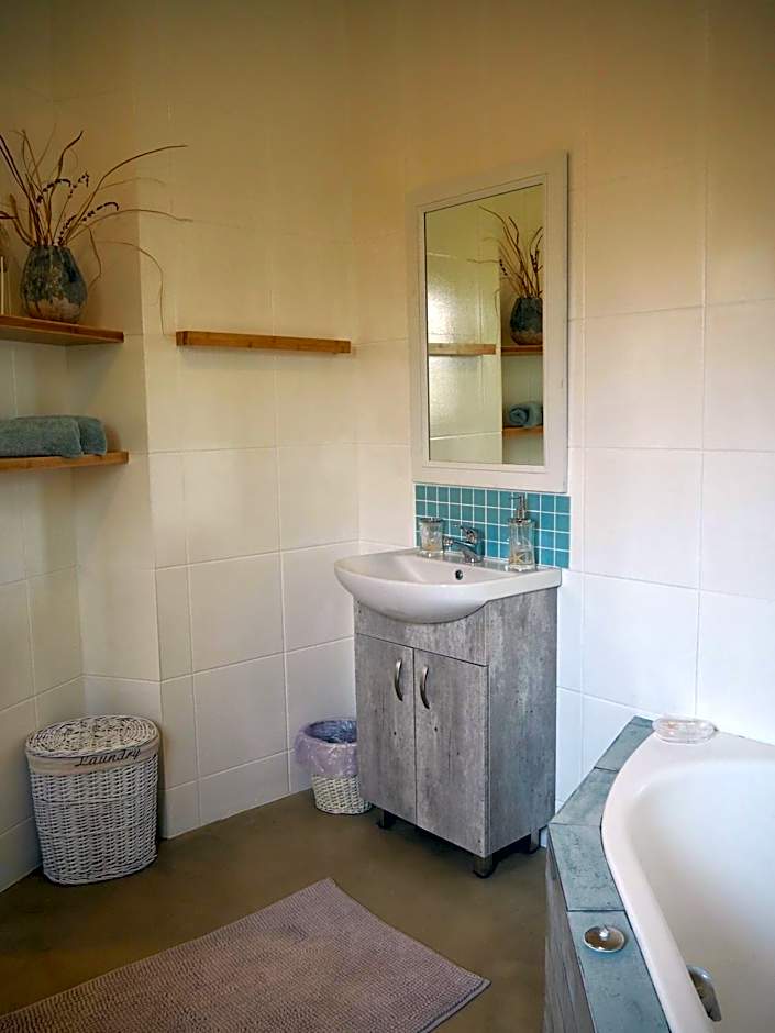 African Breeze Guesthouse