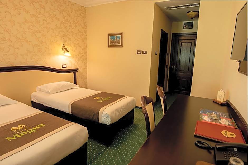 Magus Hotel
