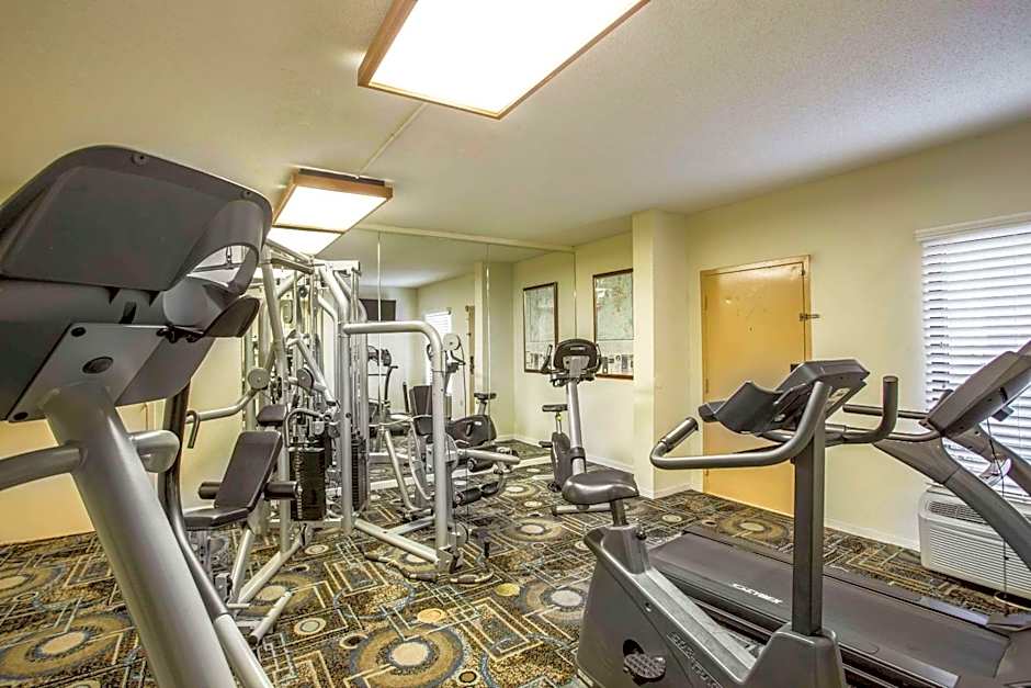 Clarion Inn & Suites Aiken South