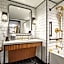21c Museum Hotel St Louis