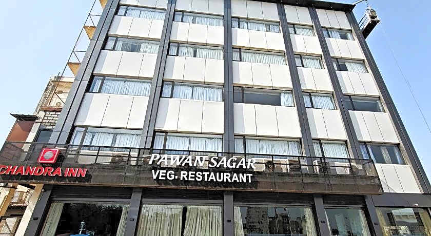 Chandra Inn