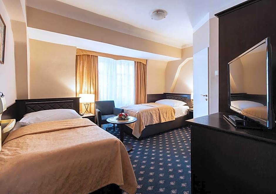 Pytloun Old Armoury Hotel Prague, Stara Zbrojnice