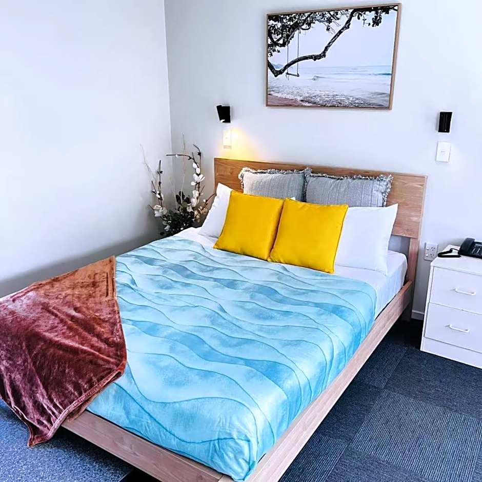 AAA Northlands Motel