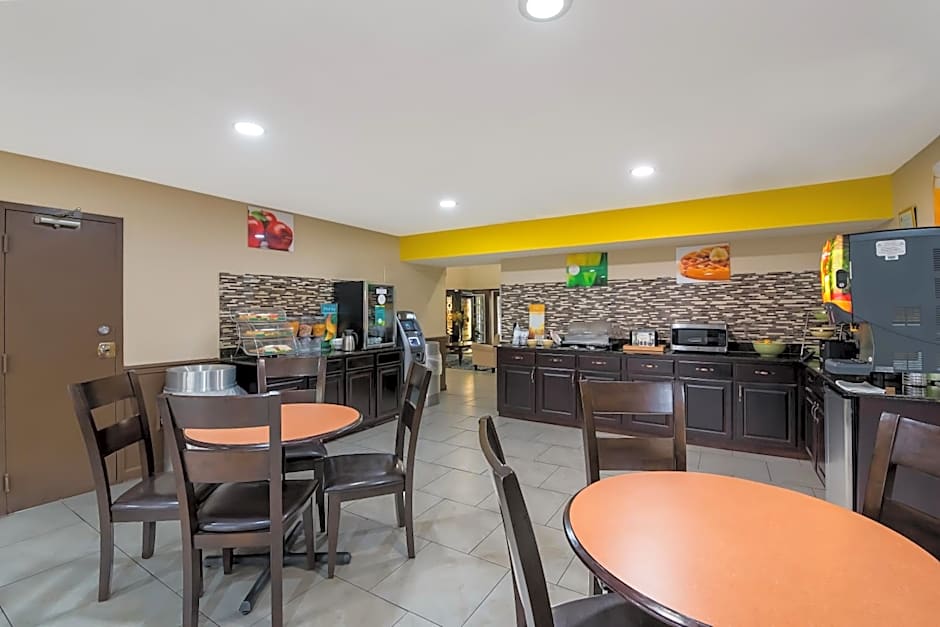 Quality Inn Johnson City