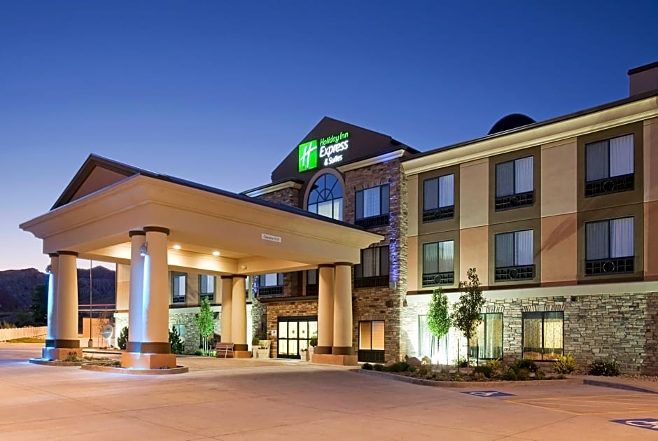 Holiday Inn Express Richfield