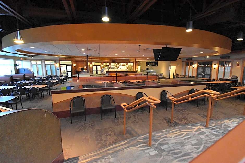 Canad Inns Destination Centre Polo Park